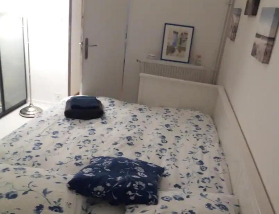 Chambre Chez L'Habitante Avec Salle De Bain Et Cuisine Communes - Presence D'Un Chat Bordeaux Extérieur photo
