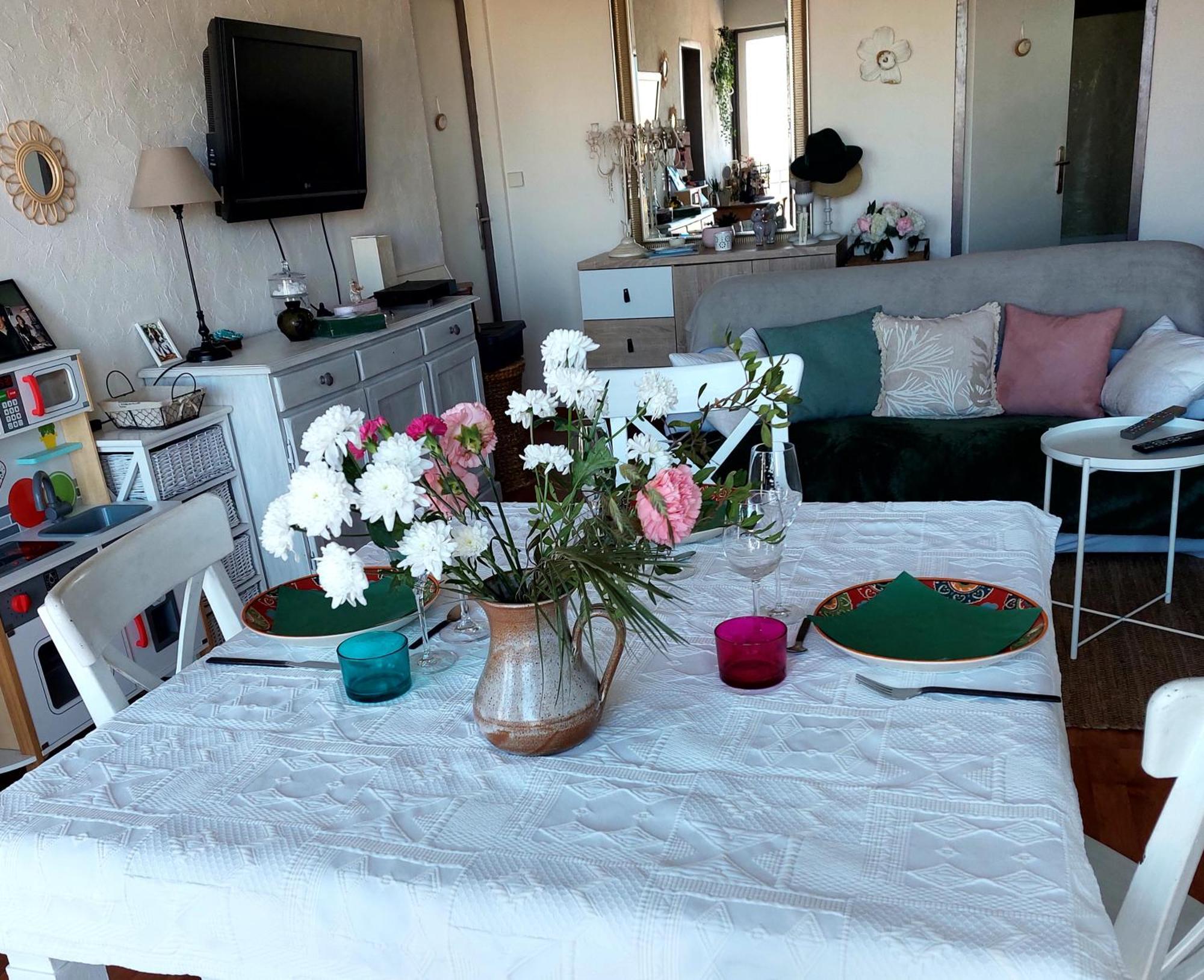 Chambre Chez L'Habitante Avec Salle De Bain Et Cuisine Communes - Presence D'Un Chat Bordeaux Extérieur photo